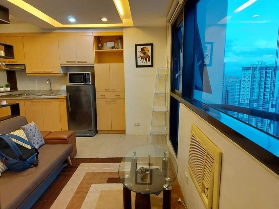 Family Staycation With Pool Manila Exterior foto